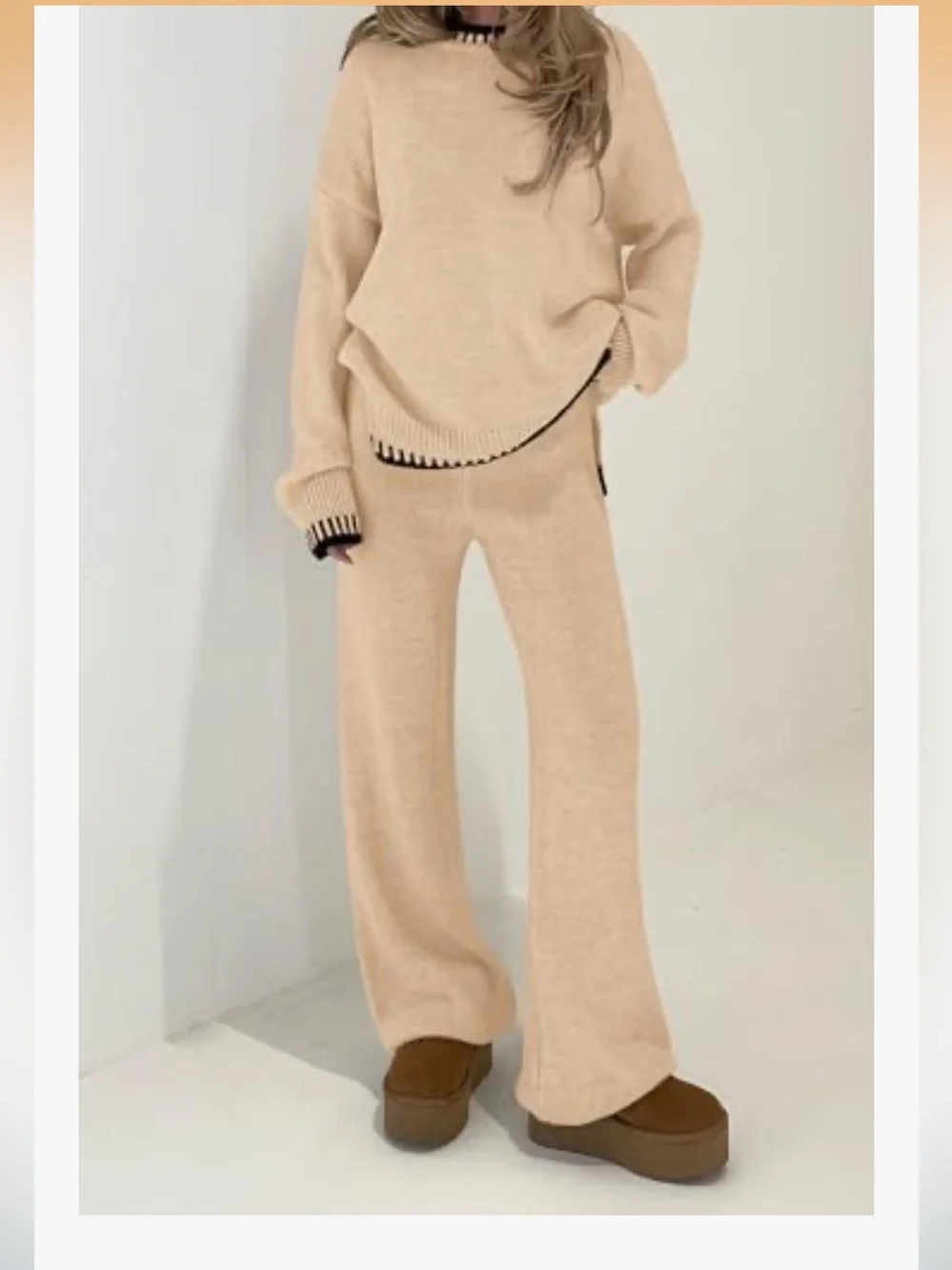 Beige Knit Two-Piece Loungewear Set with Black Trim W1